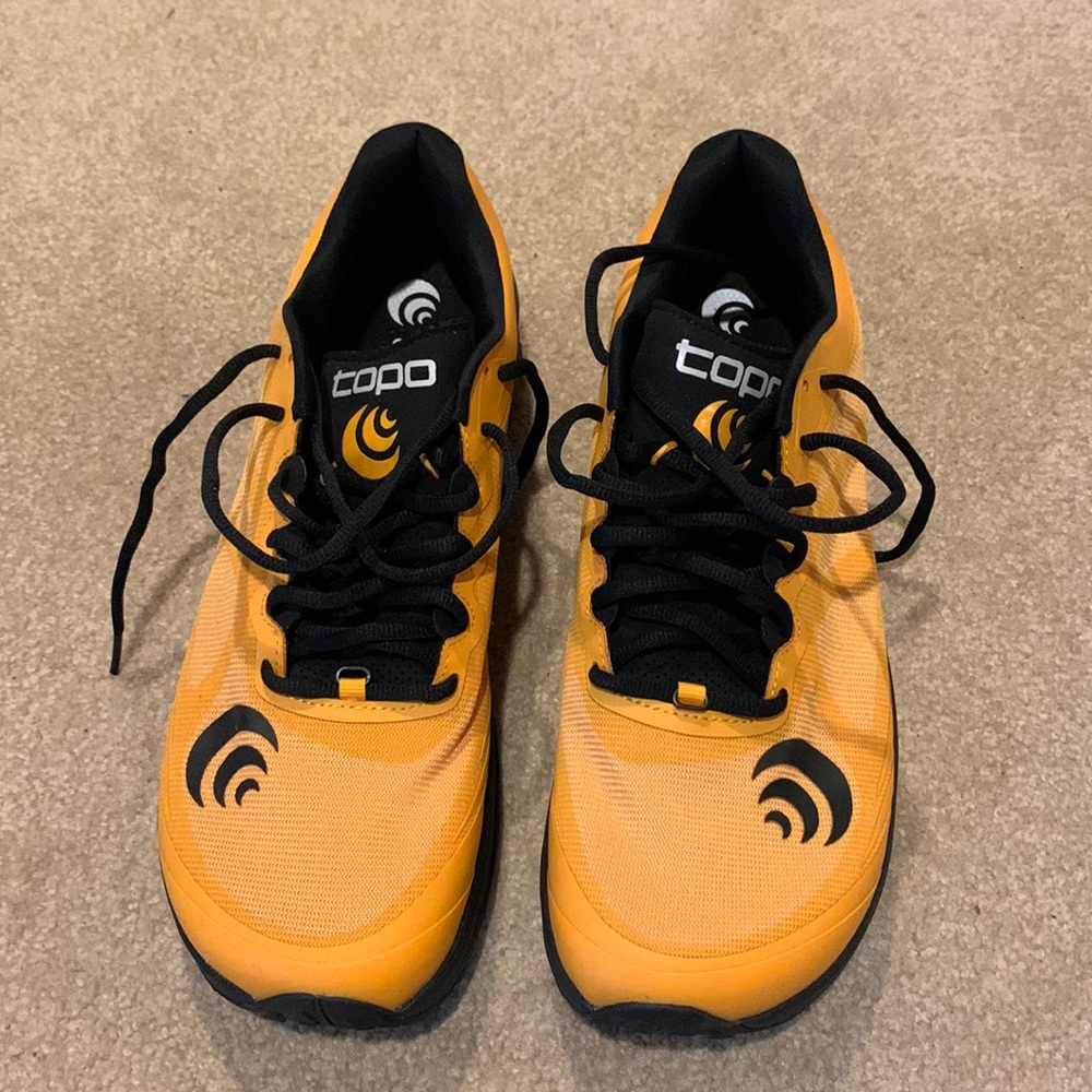 Topo Athletic MTN Racer 2 men’s size 10.5 trail running shoes